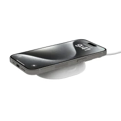 Belkin Iphone-Tilbehør|Hjemmekontor|BoostCharge Pro Ladestativ med Qi2 15 W