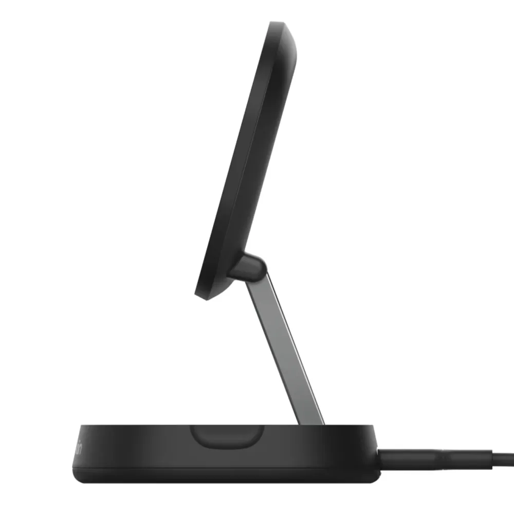 Belkin Iphone-Tilbehør|Hjemmekontor|BoostCharge Pro Ladestativ med Qi2 15 W