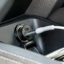 Linocell Mobiltelefonladere|USB-billader med USB-C- og A-port