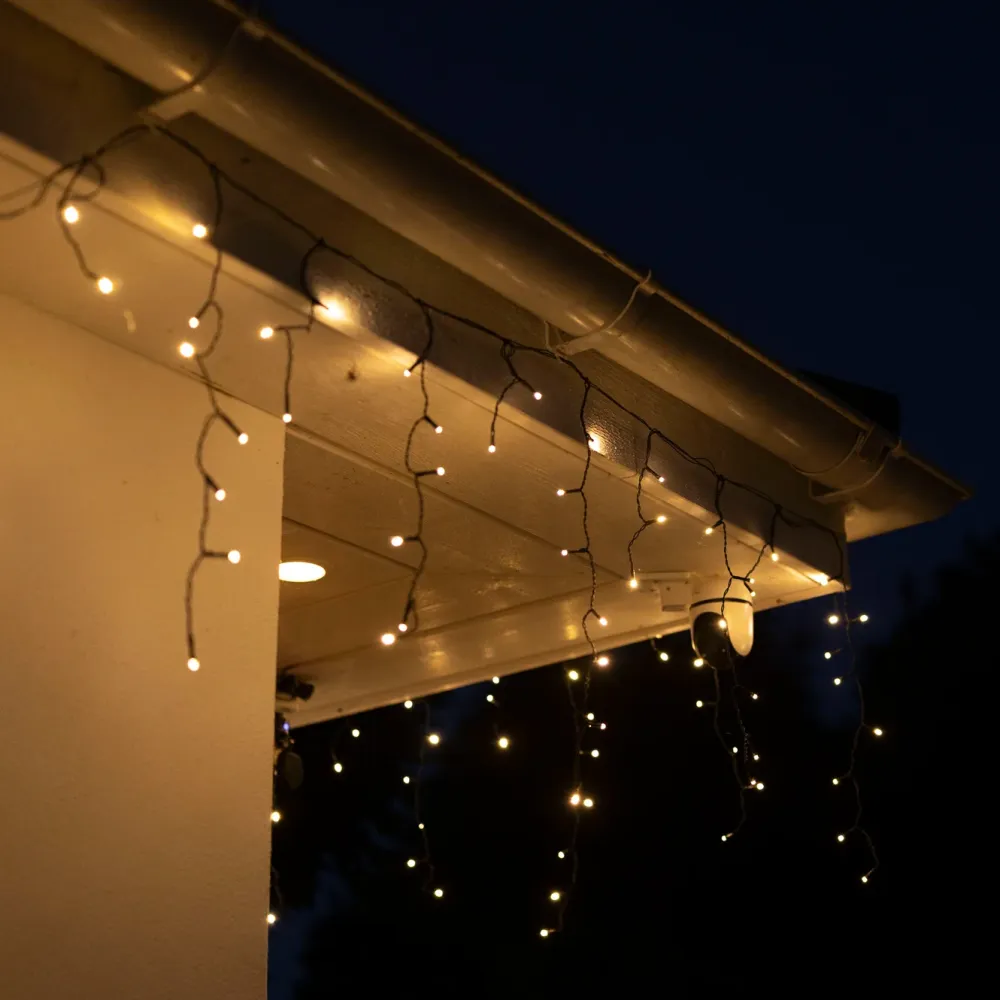 Kjell Lyslenker|Julelys|Lyslenke Istapp 360 LED 10,65 m (svart)