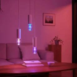 Philips Hue Smart Belysning|Smart Belysning|RGB ST72 Smart LED-lampe E27 500 lm