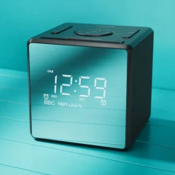Philips Musikkspiller Og Radio|Klokker Og Tellere|R4600 DAB+-klokkeradio med USB-C-lading