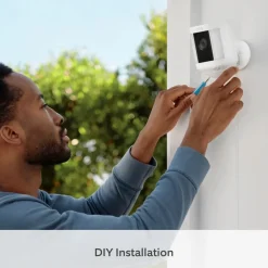 Ring Kameraovervåking|Spotlight Cam Plus Plug-In Overvåkingskamera Hvit