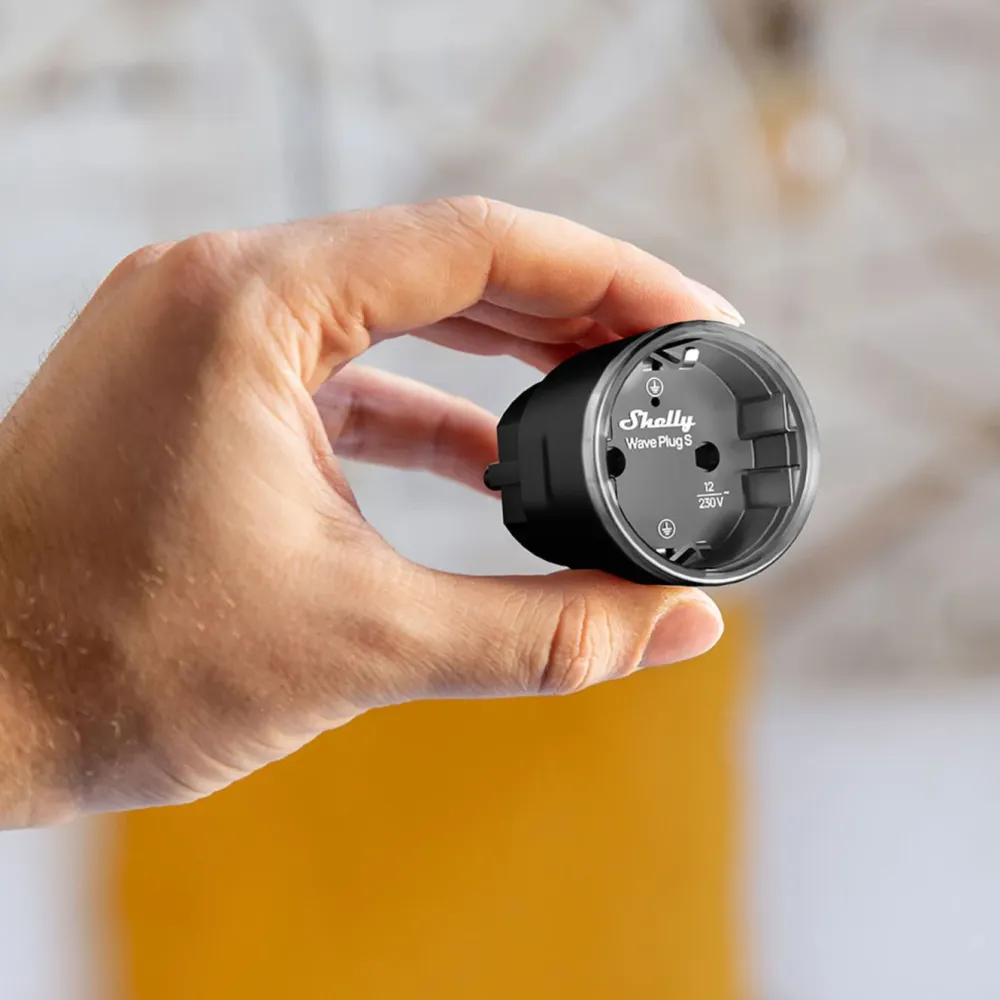 Shelly Sterkstrøm|Smarte Sensorer|Wave Plug S LR – smart Z-Wave-plugg med energimåling
