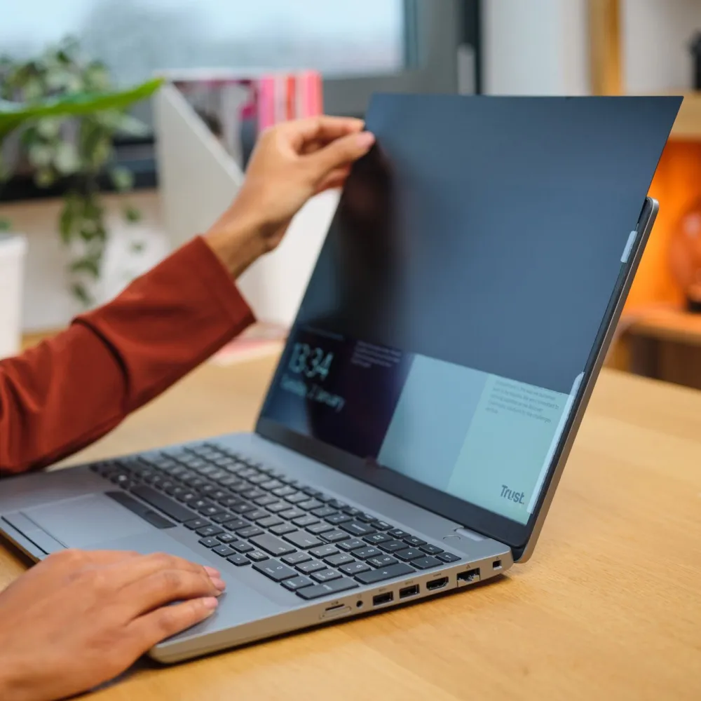 Trust Tilbehør Til Bærbar Pc|Privacy Filter for laptop 15,6"