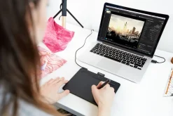 Wacom Tegnebrett|Intuos S Bluetooth-tegnebrett 152x95 mm