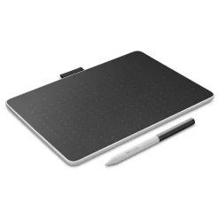Wacom Tegnebrett|One Pen M Tegnebrett 216x135 mm