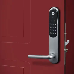 Yale Smarte Lås|Låser|Doorman Classic Connected